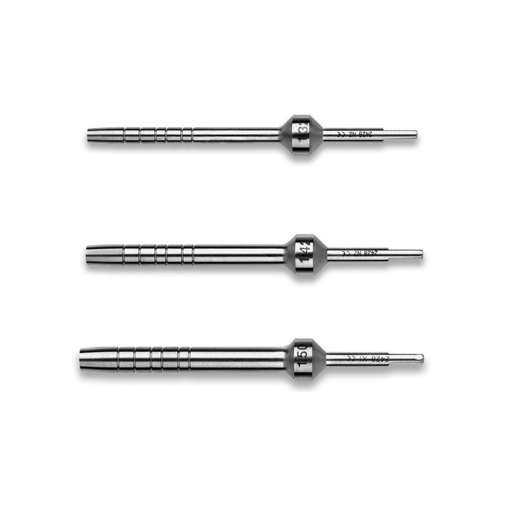 OSTEOTOMES INSERTS FINS CONCAVES DROITS 