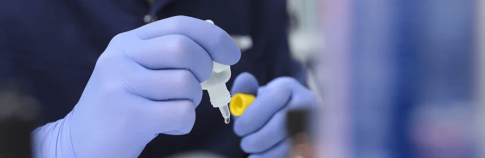 Tout savoir des adhésifs amélo-dentinaires
